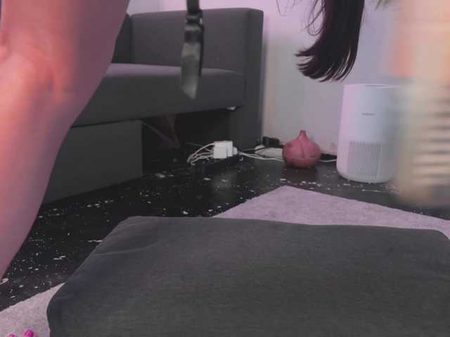 BlackValeri's BongaCams show and profile