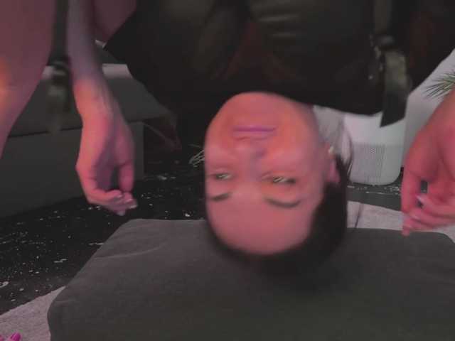 BlackValeri's BongaCams show and profile