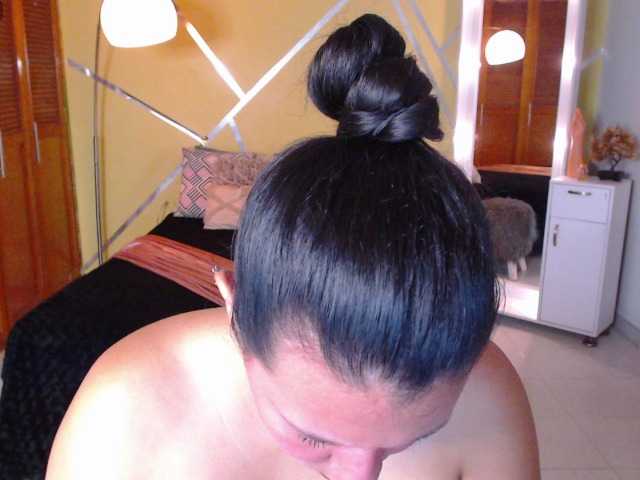 janapop's BongaCams show and profile