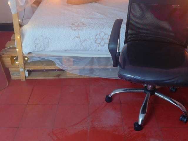 janapop's BongaCams show and profile