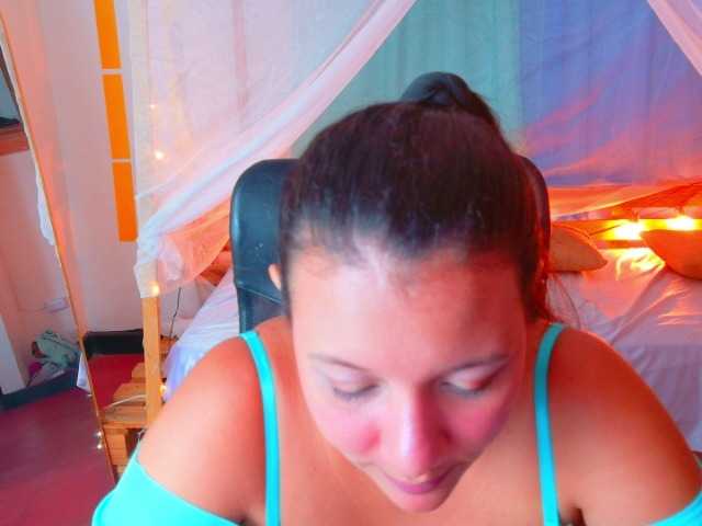 janapop's BongaCams show and profile