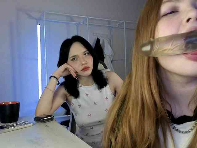 shawarmaanddoner webcam