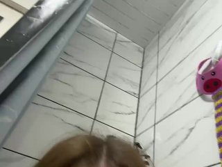 Sofia-Kiss Porn Show