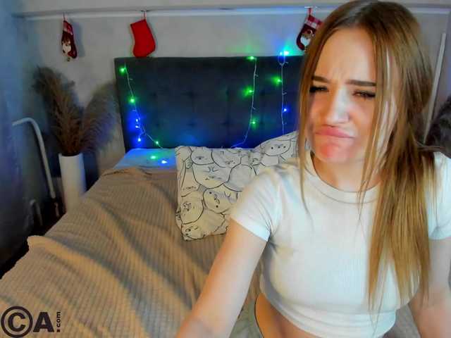 Sofia-Kiss's BongaCams show and profile