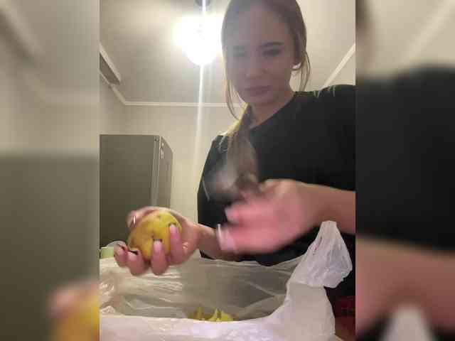 Sofia-Kiss Sofia-Kiss