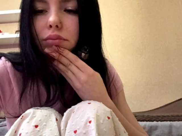 ZenaBranden's BongaCams show and profile