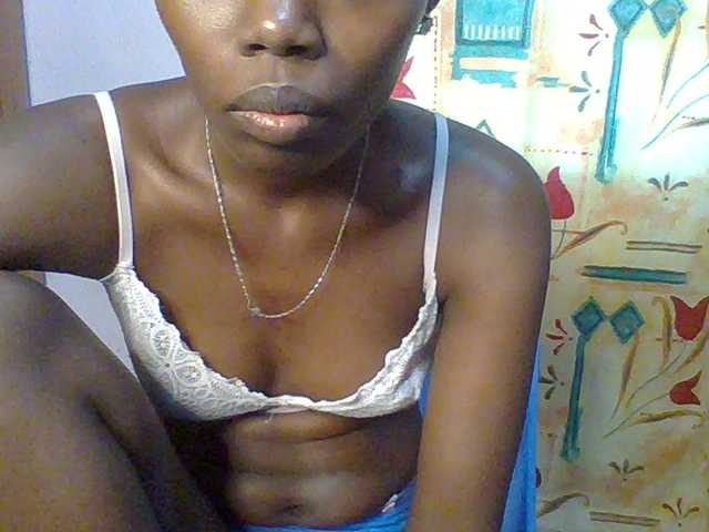 Sweet-petite's BongaCams show and profile