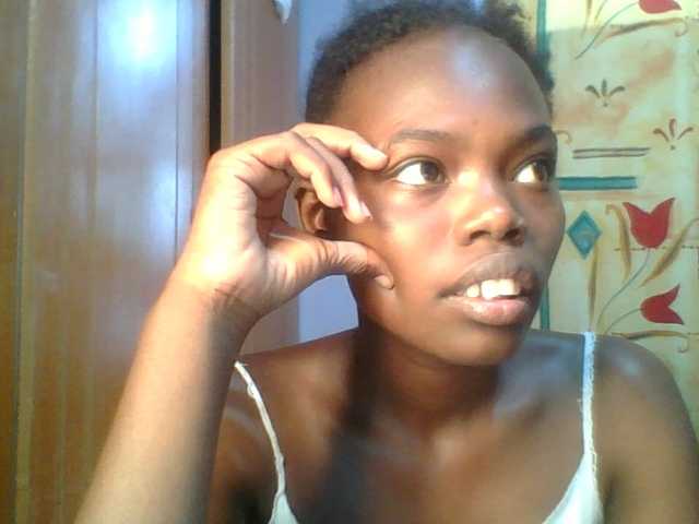 Sweet-petite's BongaCams show and profile