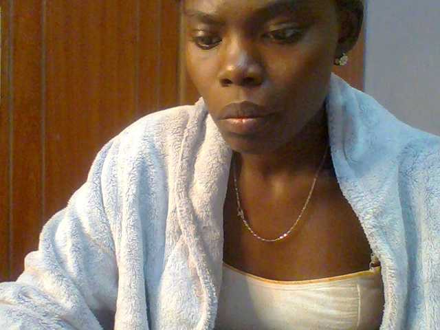 Sweet-petite's BongaCams show and profile