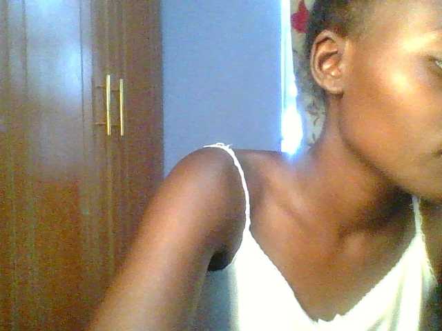 Sweet-petite's BongaCams show and profile