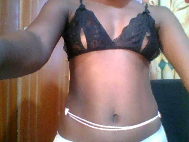 Sweet-petite's BongaCams show and profile