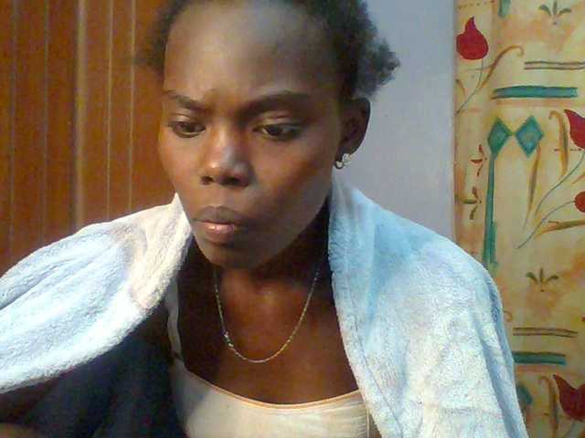 Sweet-petite's BongaCams show and profile