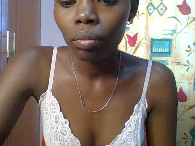 Sweet-petite's BongaCams show and profile