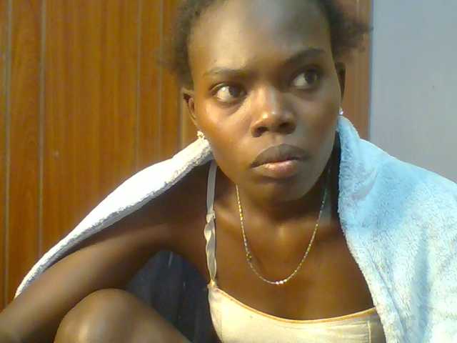 Sweet-petite's BongaCams show and profile