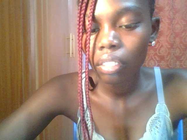 Sweet-petite's BongaCams show and profile