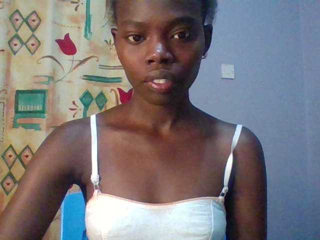 Sweet-petite's BongaCams show and profile