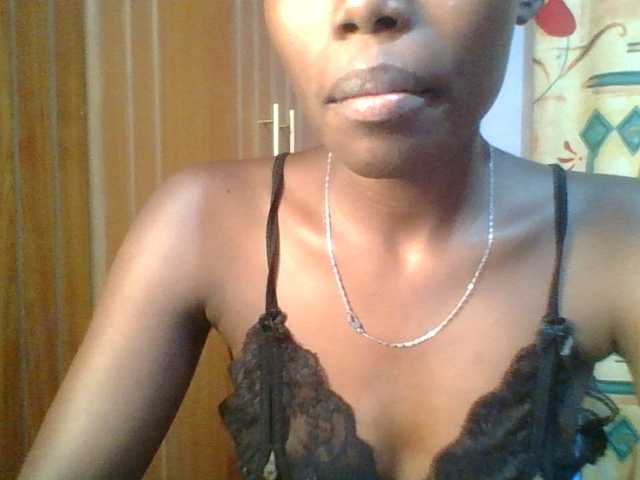 Sweet-petite's BongaCams show and profile