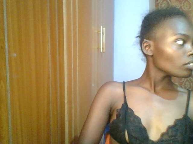 Sweet-petite's BongaCams show and profile