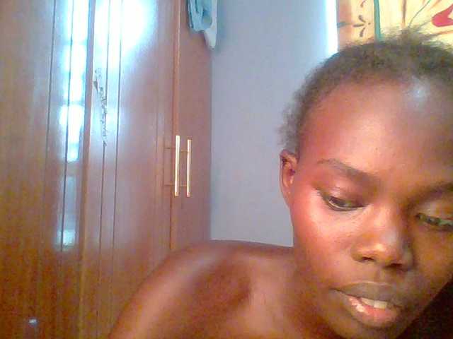 Sweet-petite's BongaCams show and profile