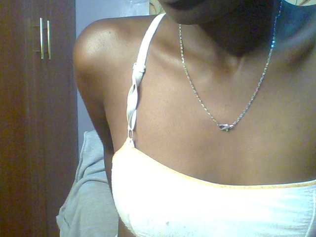 Sweet-petite's BongaCams show and profile