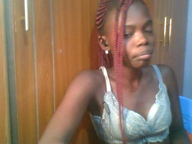 Sweet-petite's BongaCams show and profile