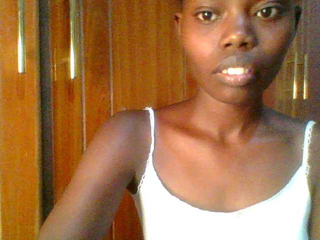 Sweet-petite's BongaCams show and profile