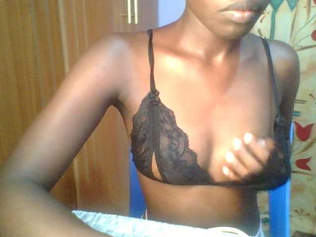 Sweet-petite's BongaCams show and profile