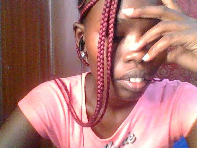 Sweet-petite's BongaCams show and profile