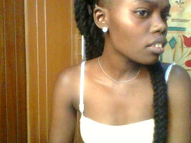 Sweet-petite's BongaCams show and profile