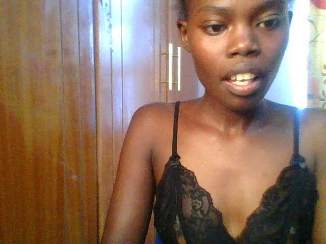 Sweet-petite's BongaCams show and profile