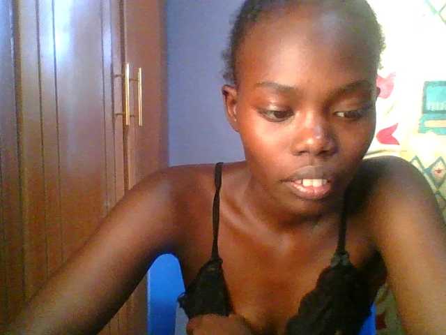 Sweet-petite's BongaCams show and profile