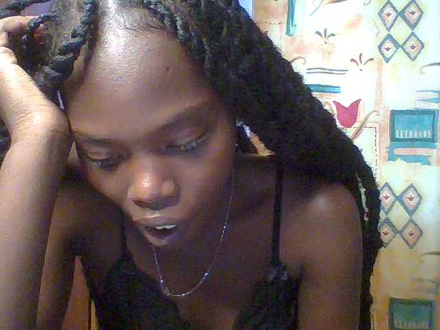 Sweet-petite's BongaCams show and profile