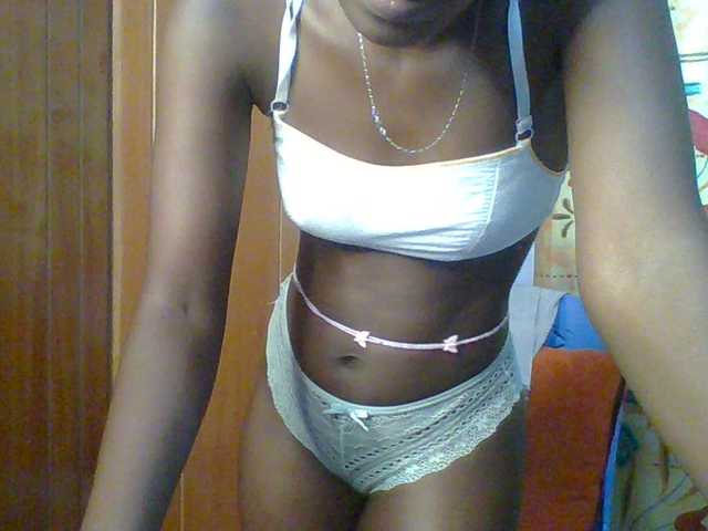 Sweet-petite's BongaCams show and profile