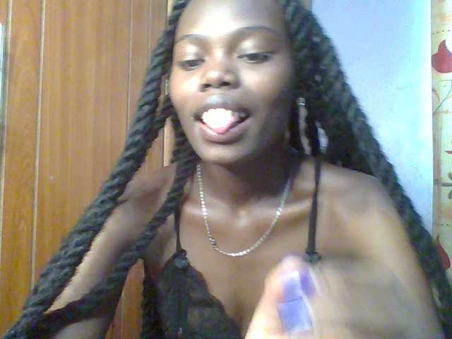 Sweet-petite's BongaCams show and profile