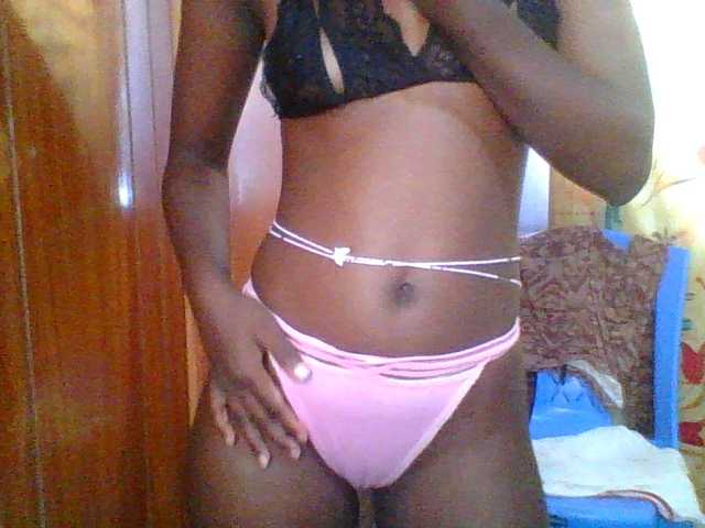 Sweet-petite's BongaCams show and profile