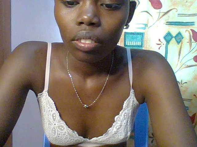 Sweet-petite's BongaCams show and profile