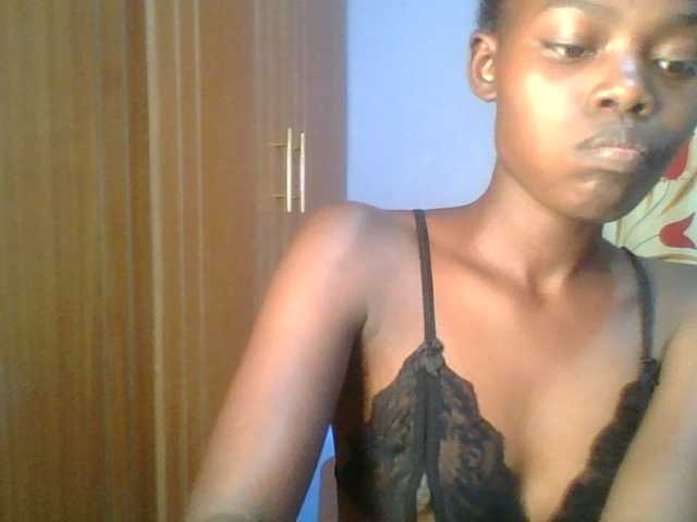 Sweet-petite's BongaCams show and profile