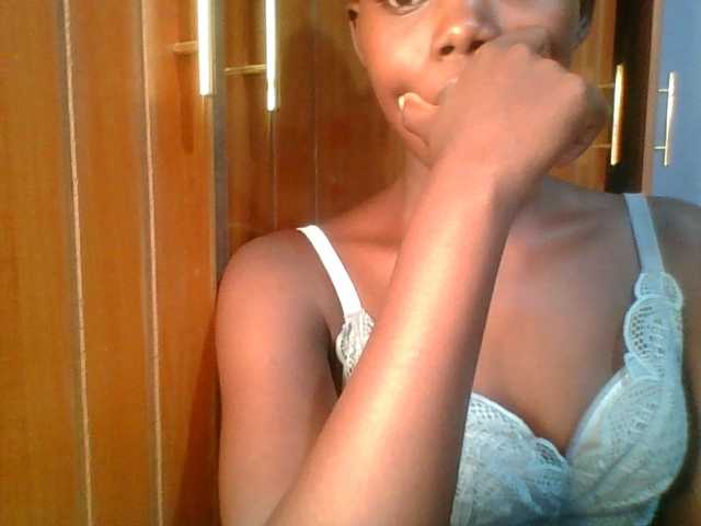 Sweet-petite free chat on liveonude