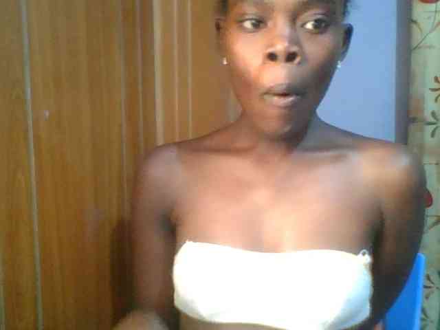 Sweet-petite Sweet-petite