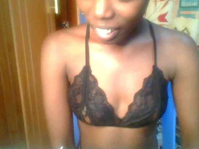 Sweet-petite Sweet-petite