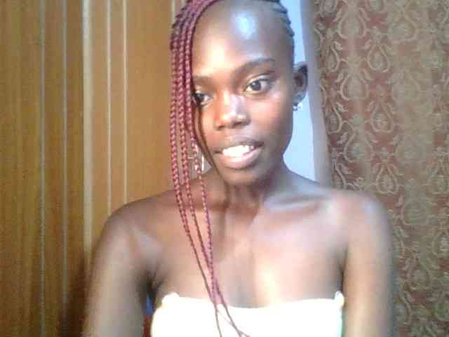 Sweet-petite Sweet-petite