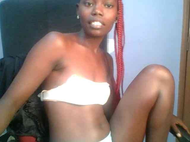 Sweet-petite Sweet-petite