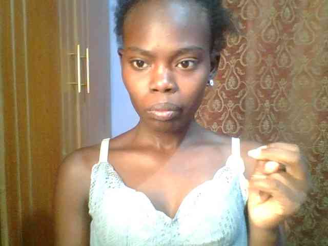 Sweet-petite Sweet-petite