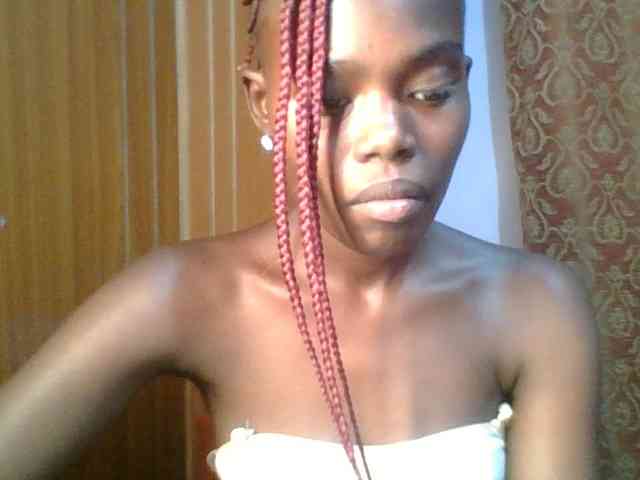 Sweet-petite Sweet-petite