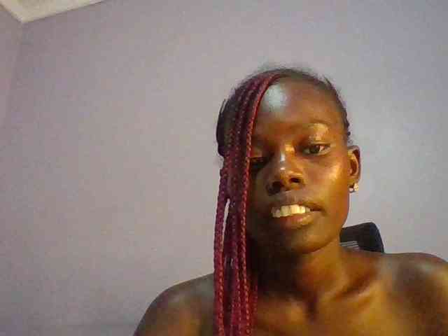 Sweet-petite Sweet-petite