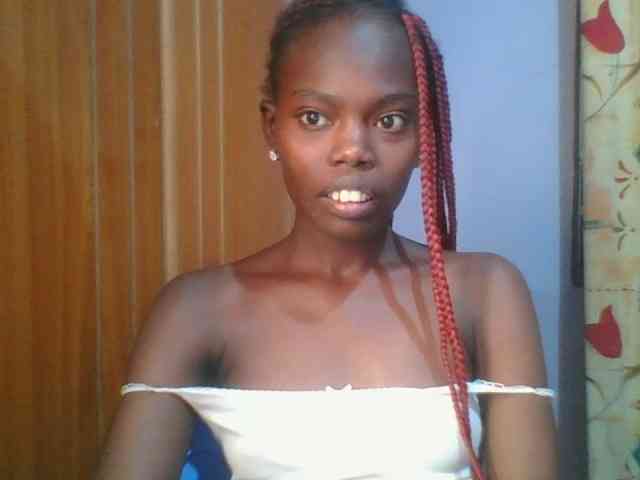 Sweet-petite Sweet-petite