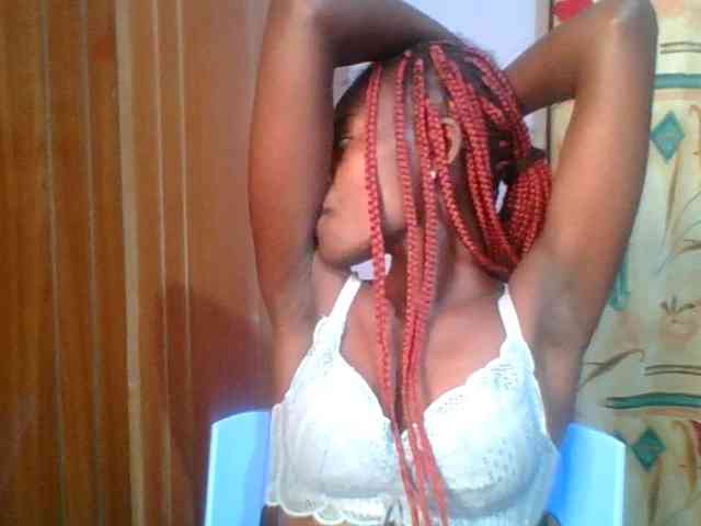 Sweet-petite Sweet-petite