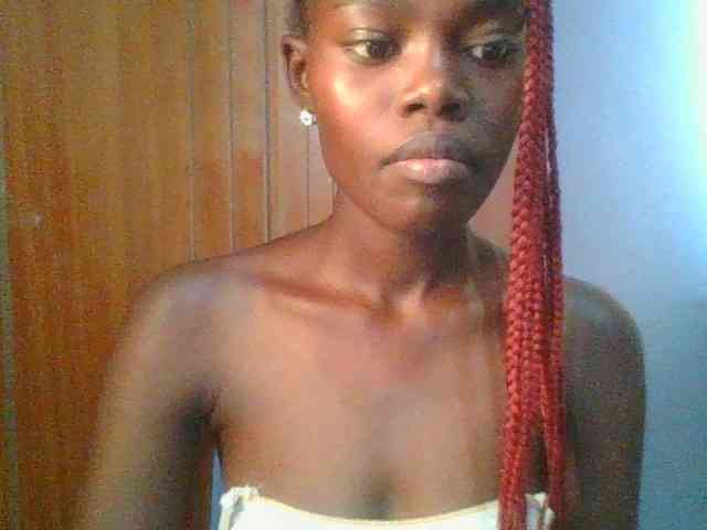 Sweet-petite Sweet-petite