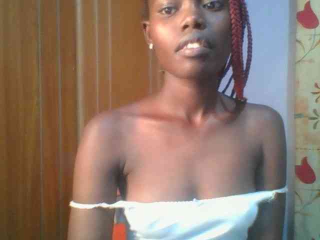 Sweet-petite Sweet-petite