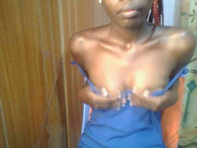 Sweet-petite Sweet-petite